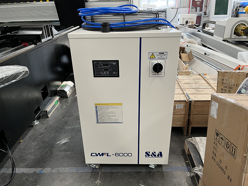 fiber-laser-cutting-machine-water-chiller