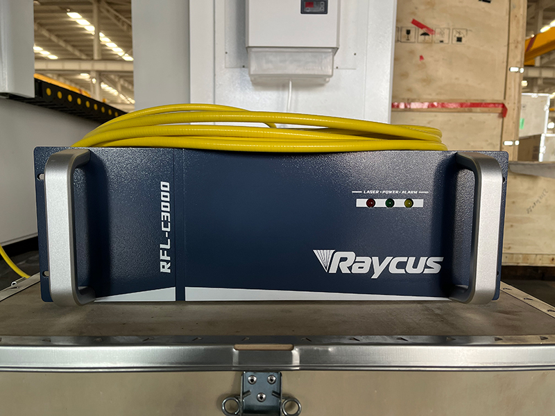 raycus-fiber-laser-source